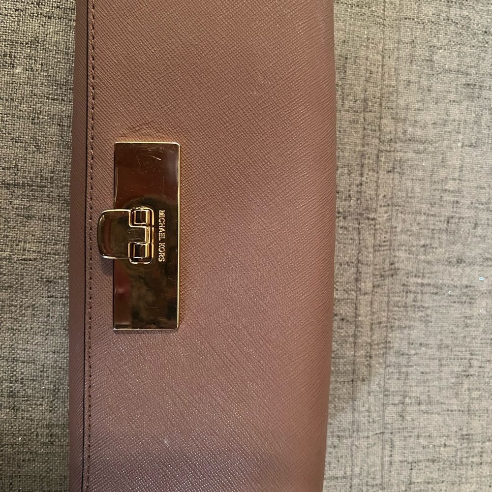 Michael Kors Dusty Rose Wallet